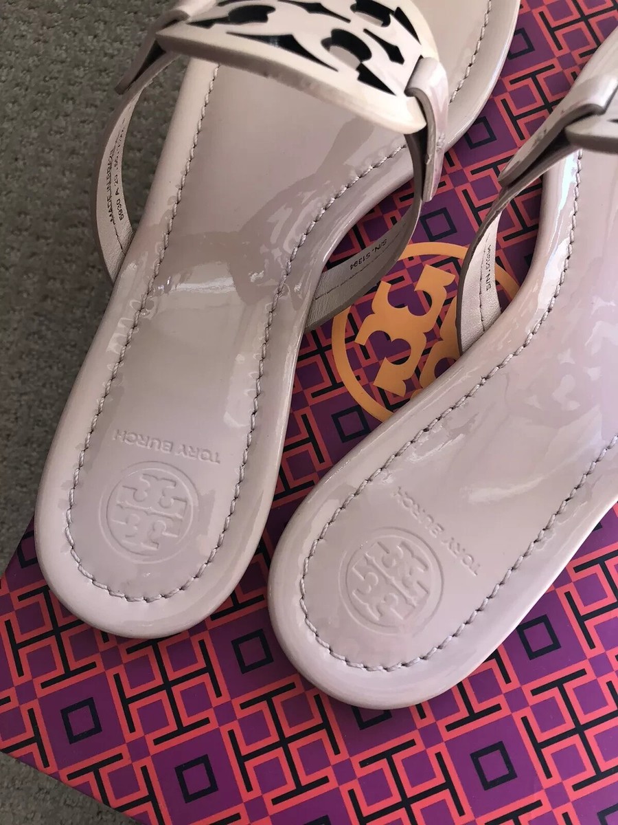 【Tory Burch】MILLER パテント サンダル／シーシェルピンク NWOT TORY BURCH MILLER SANDAL PATENT LEATHER LIMITED EDITION