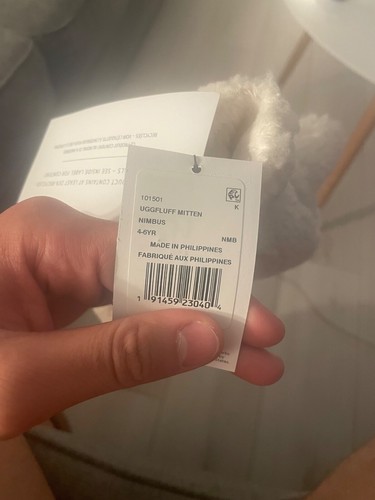 Guante clásico para mujer UGG - blanco. - Imagen 5 de 8