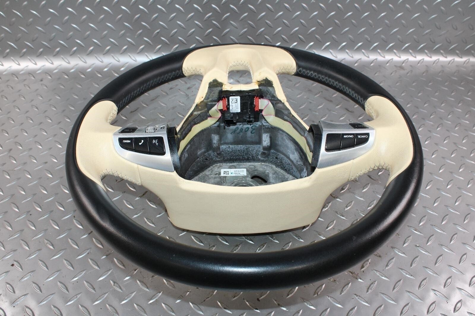 13-18 Flying Spur Black Leather Magnolia Driver Steering Wheel OEM Factory WTY