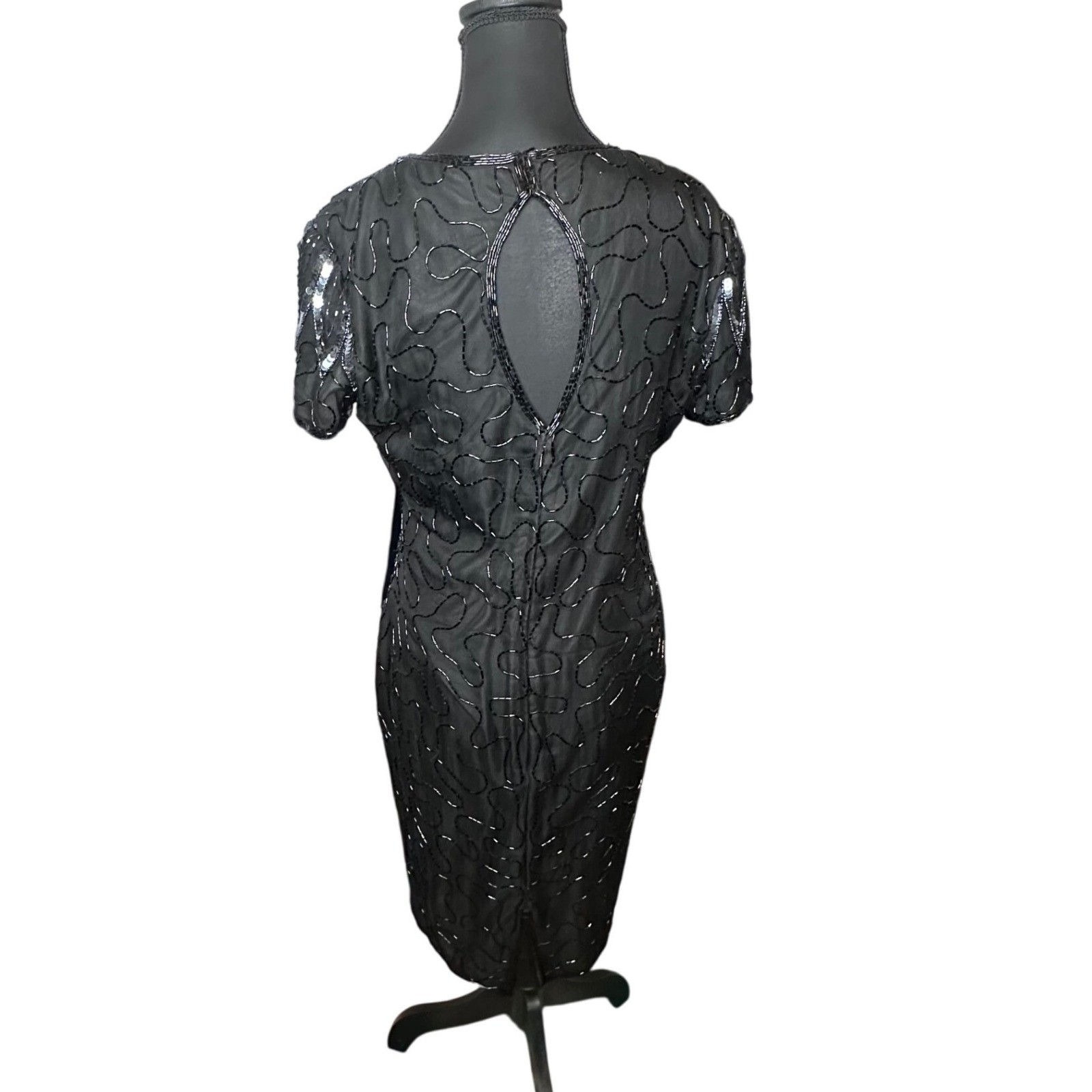 Vintage Black Beaded Sequin Art Deco Flapper Style Short Sleeve Party Dress