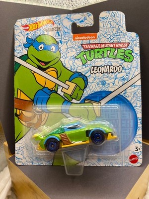 (E) Hot Wheels Character Cars - Teenage Mutant Ninja Turtles Leonardo (BBGYB11)