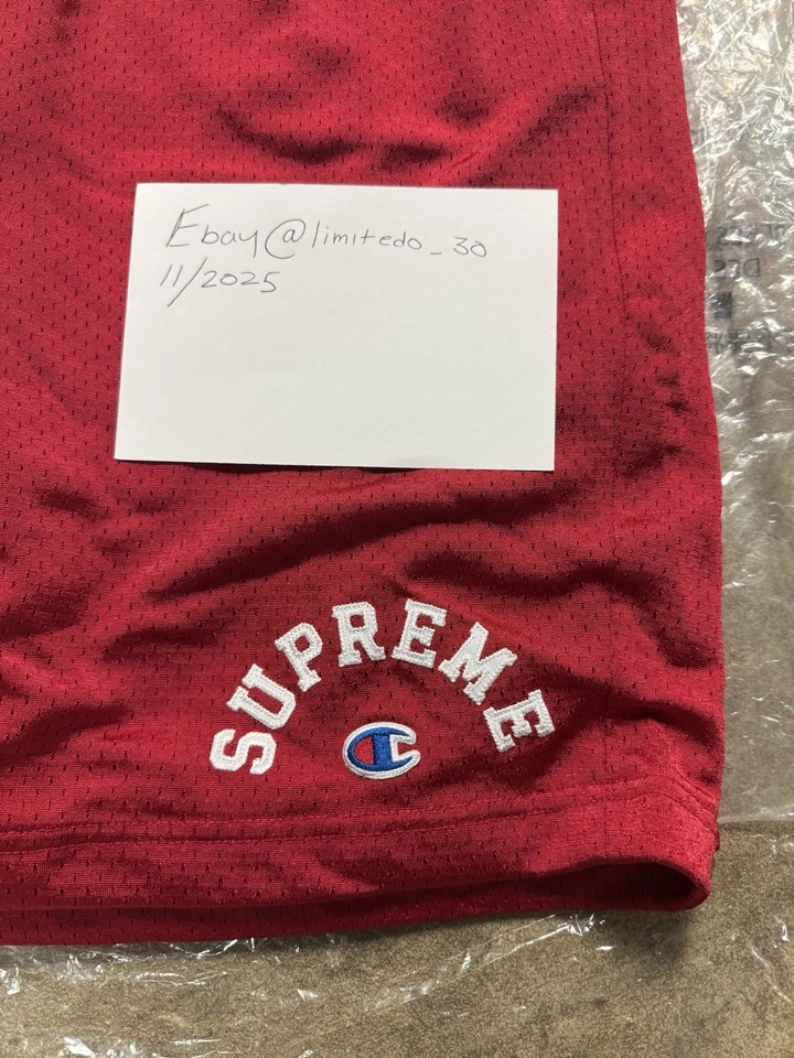 Shorts de malha Supreme x Champion vermelho, tamanho G, novo, SS24 - Imagem 2 de 4