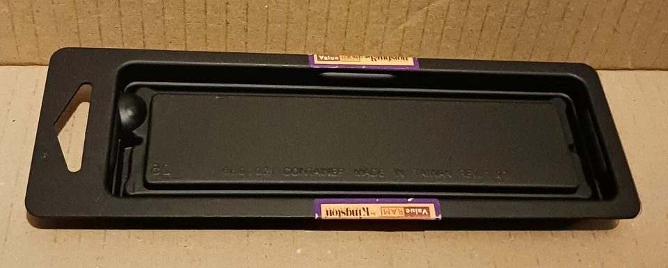 Kingston KVR133X64C3/256 (256MB SDRAM, 133MHz, 168-pin) Desktop Memory - Image 3 of 3