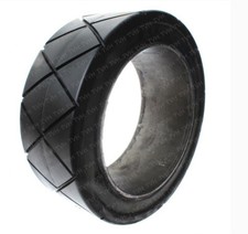 Tennant 48589, PRESS ON TIRE - (16.25X6X11.25) (P9 X GROOVE) 7300