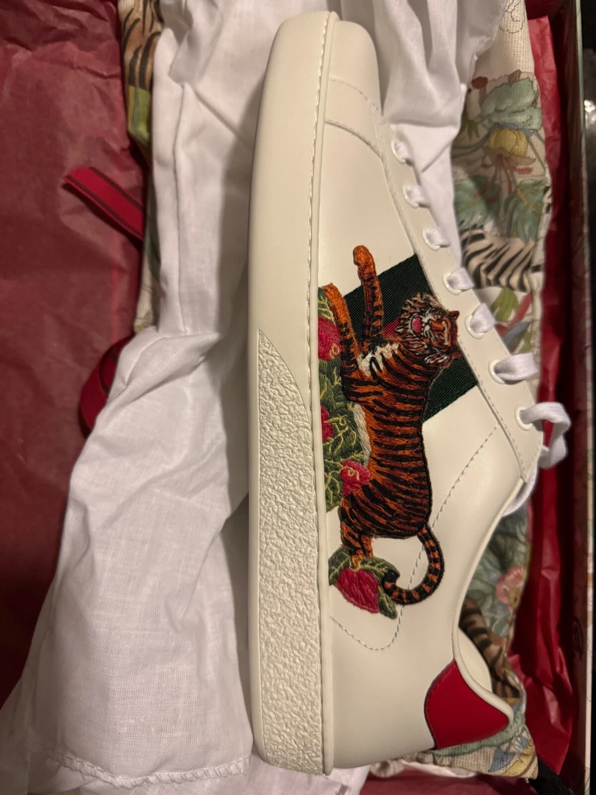 Baskets Gucci année du tigre as Gucci taille 10