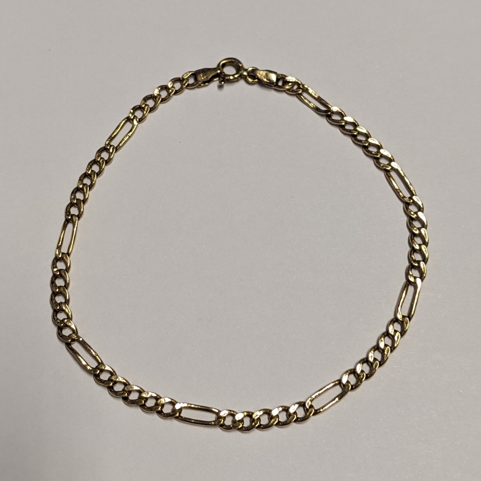 375 9ct Yellow Gold Figaro Chain Bracelet eBay