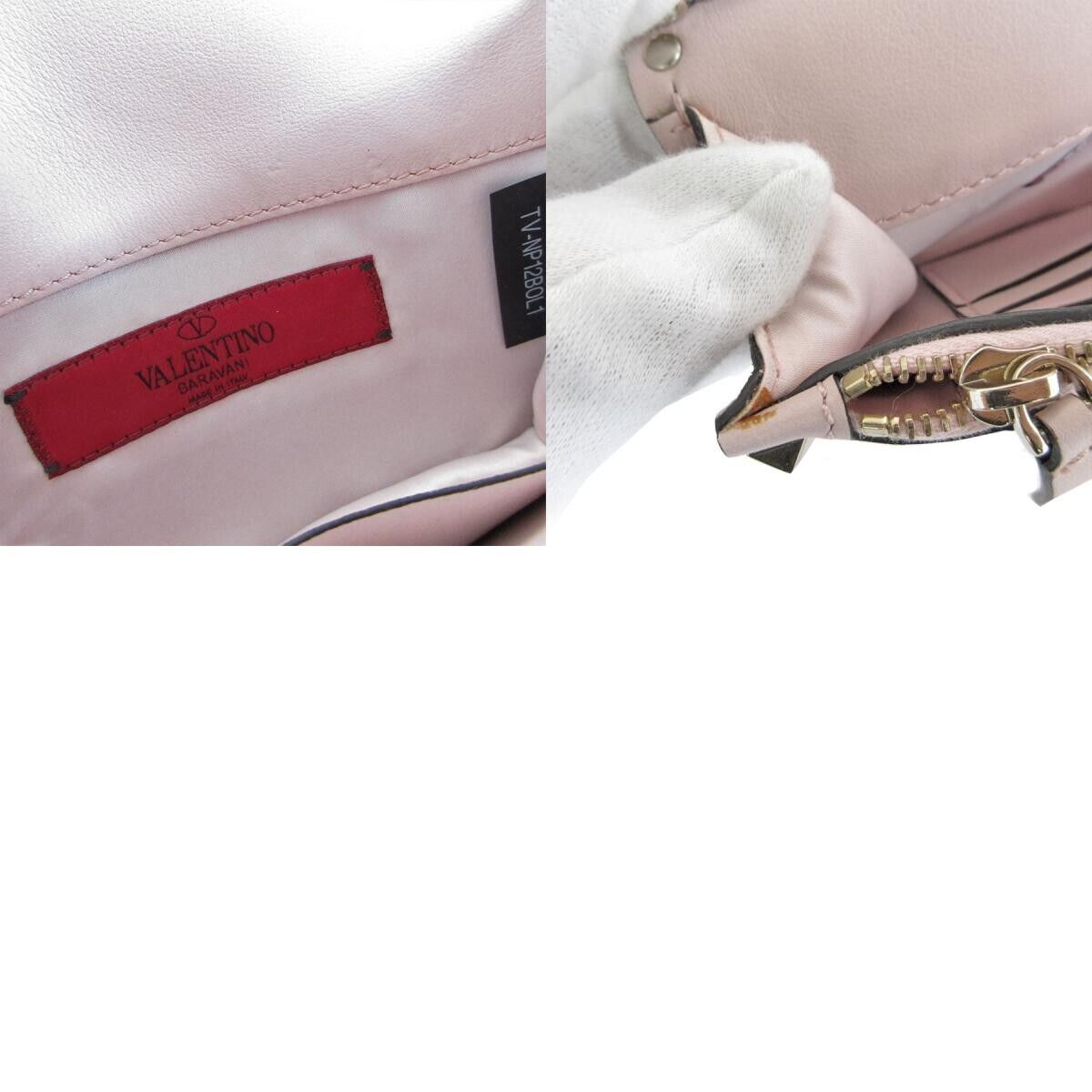 Valentino Garavani Leather Rock Studs Crossbody Bag Light Valentino Garavani Leather Rock Studs Crossbody Bag Light