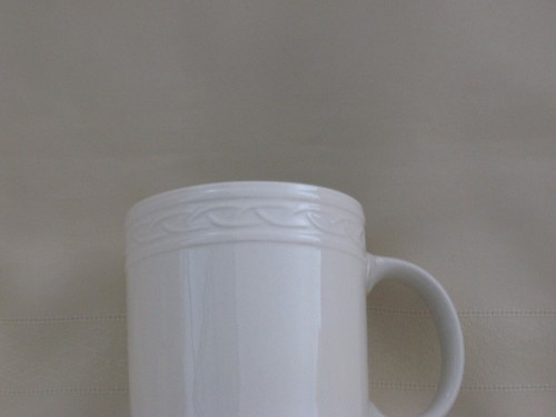 Block Gala All White, Raised Chain Style Border at Top of Mug 3 7/8" Tall 1 Mug - Picture 7 of 8