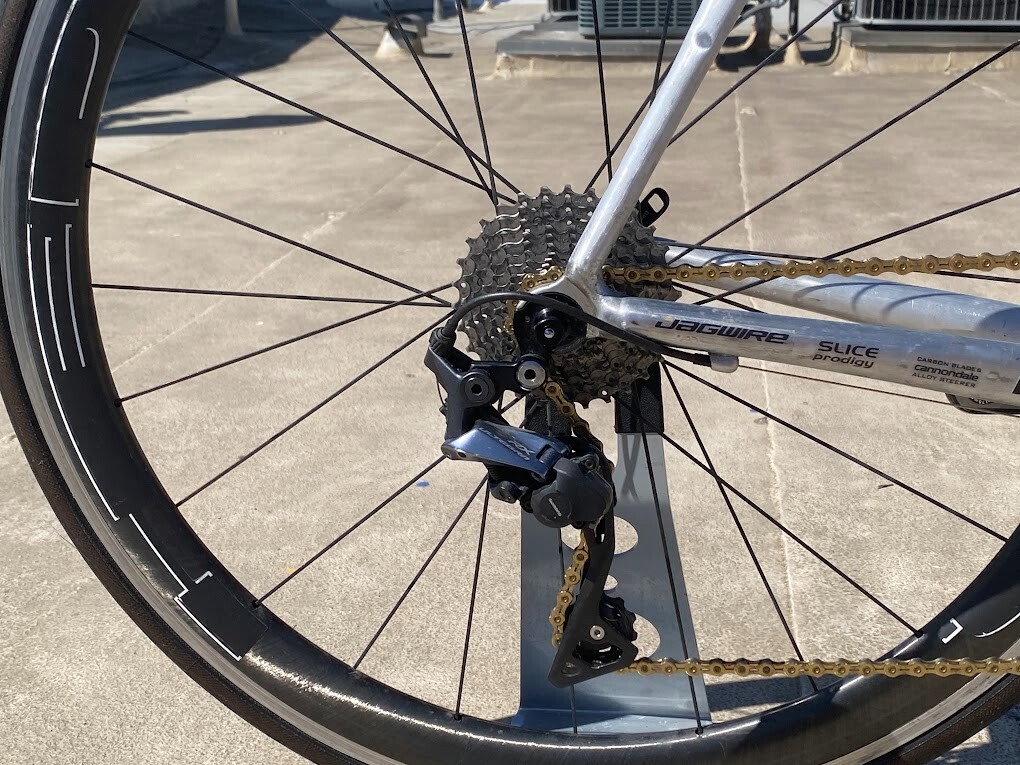58cm Cannondale CAAD 4 - Shimano Dura Ace/Ultegra 1x11 - HED JET