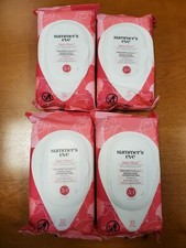 4 Packs of 32: Summer's Eve Refreshing Cleansing Cloths Sheer Floral -R1P5