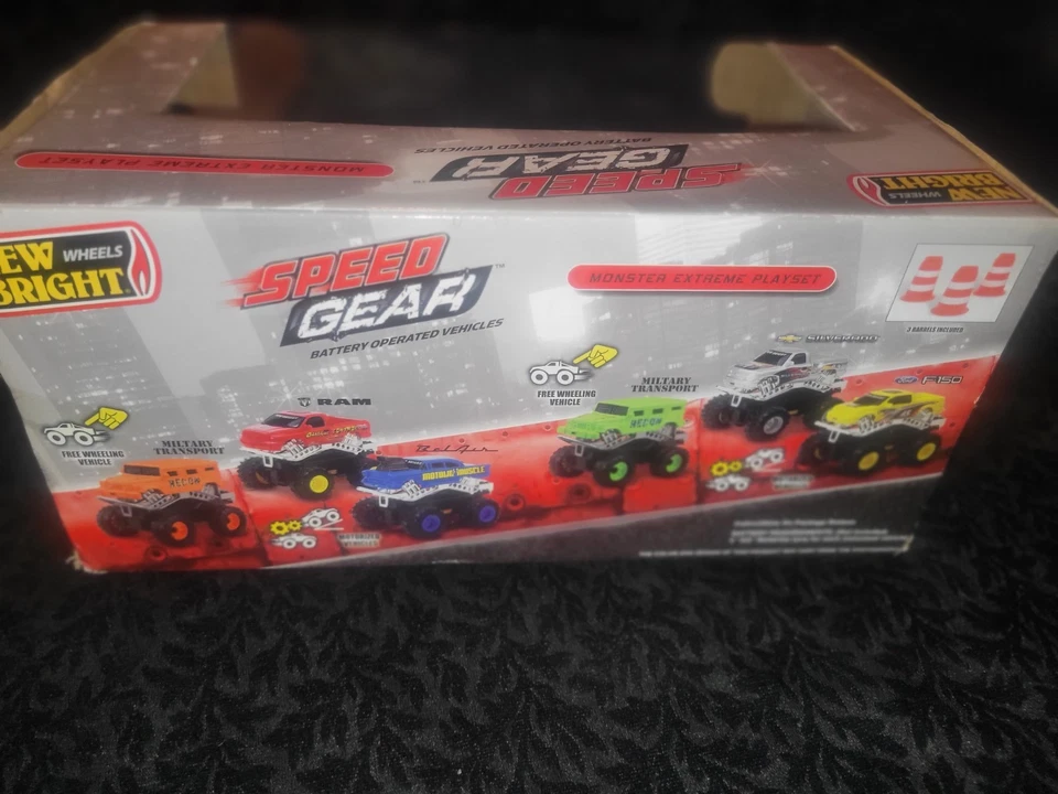 New Bright Monster Extreme Playset 4X4 3 Trucks Chevy Silverado Ford F-150 + - Image 4 of 4