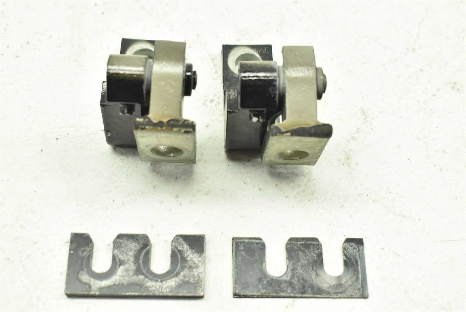 2010 Ferrari California Door Hinge Set Hinges 