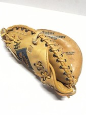 Vintage Louisville Slugger Cowhide Catchers Mitt Major Leaguer Right Hand Throw