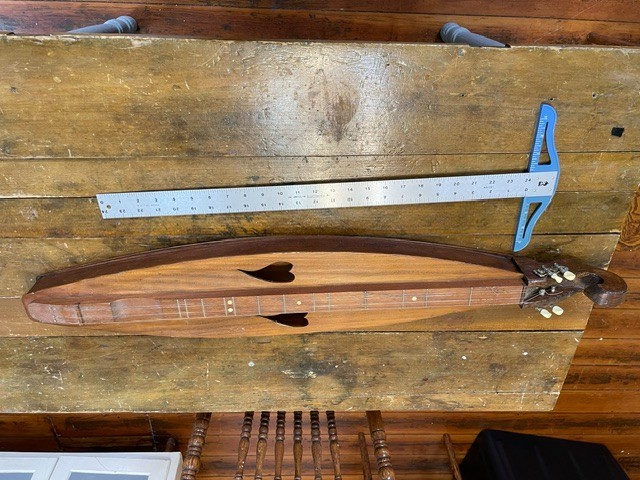 mountain dulcimer