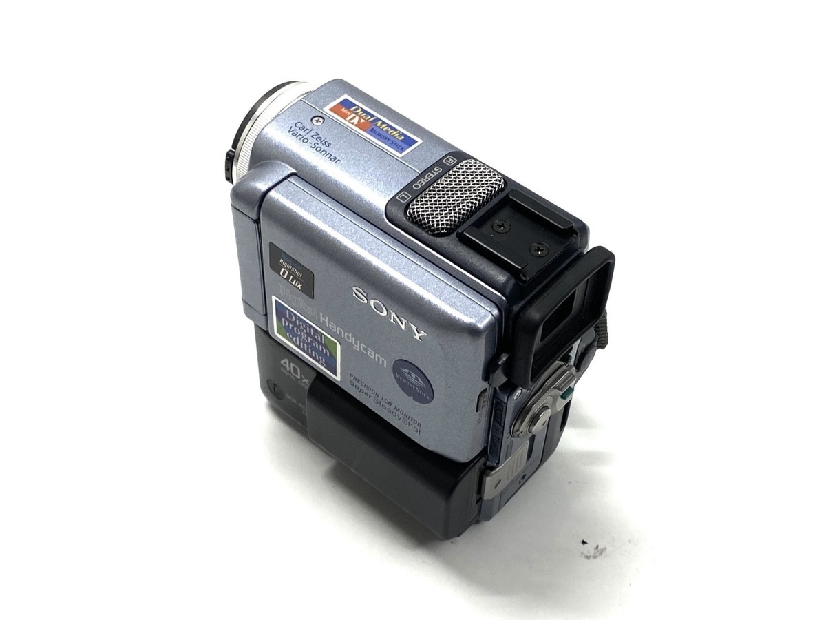 SONY DCR-PC5E Mini DV Tape Digital Video Camera Handycam Complete