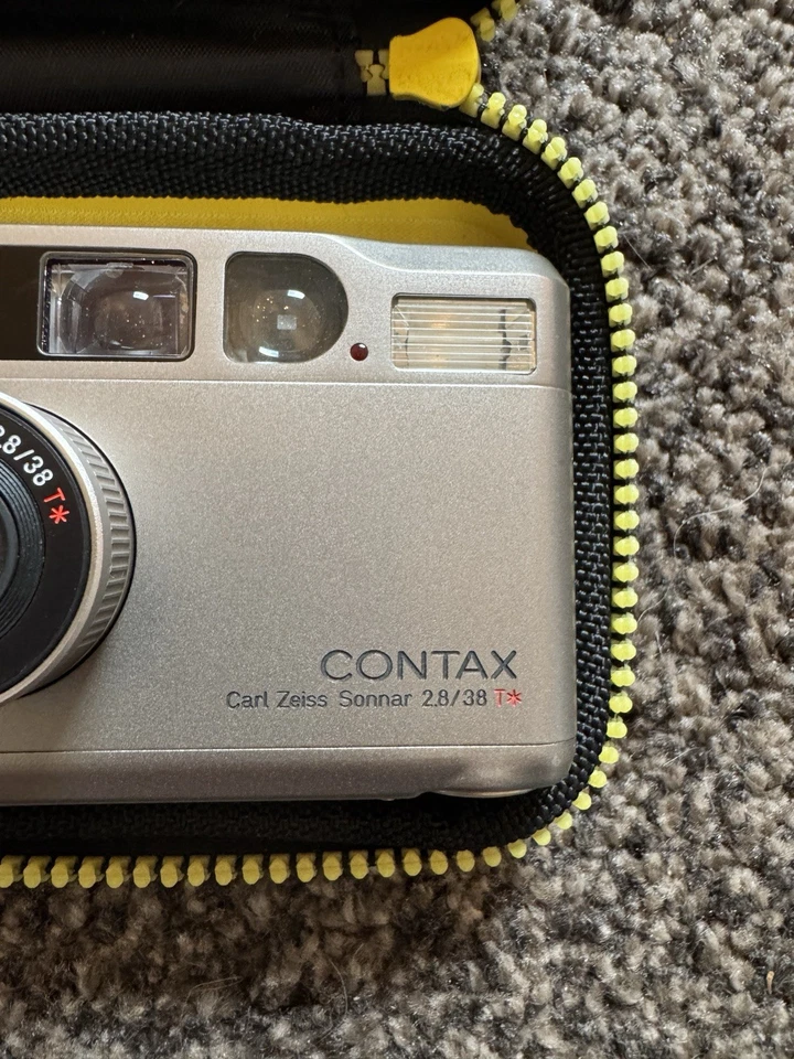 Contax T2 - Premium Kompaktkamera Zeiss-Objektiv - Bild 3 von 4