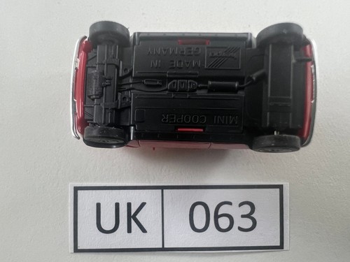 HERPA Mini Cooper #021777 "Oldtimer" Red H0 1:87 "SKU UK063" - Ref. F007 - Picture 5 of 5