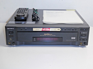 Sony Mdp-515d CD CDV LD Laserdisc Player schwarz (Defekt) in Allschwil für CHF 157 – mit