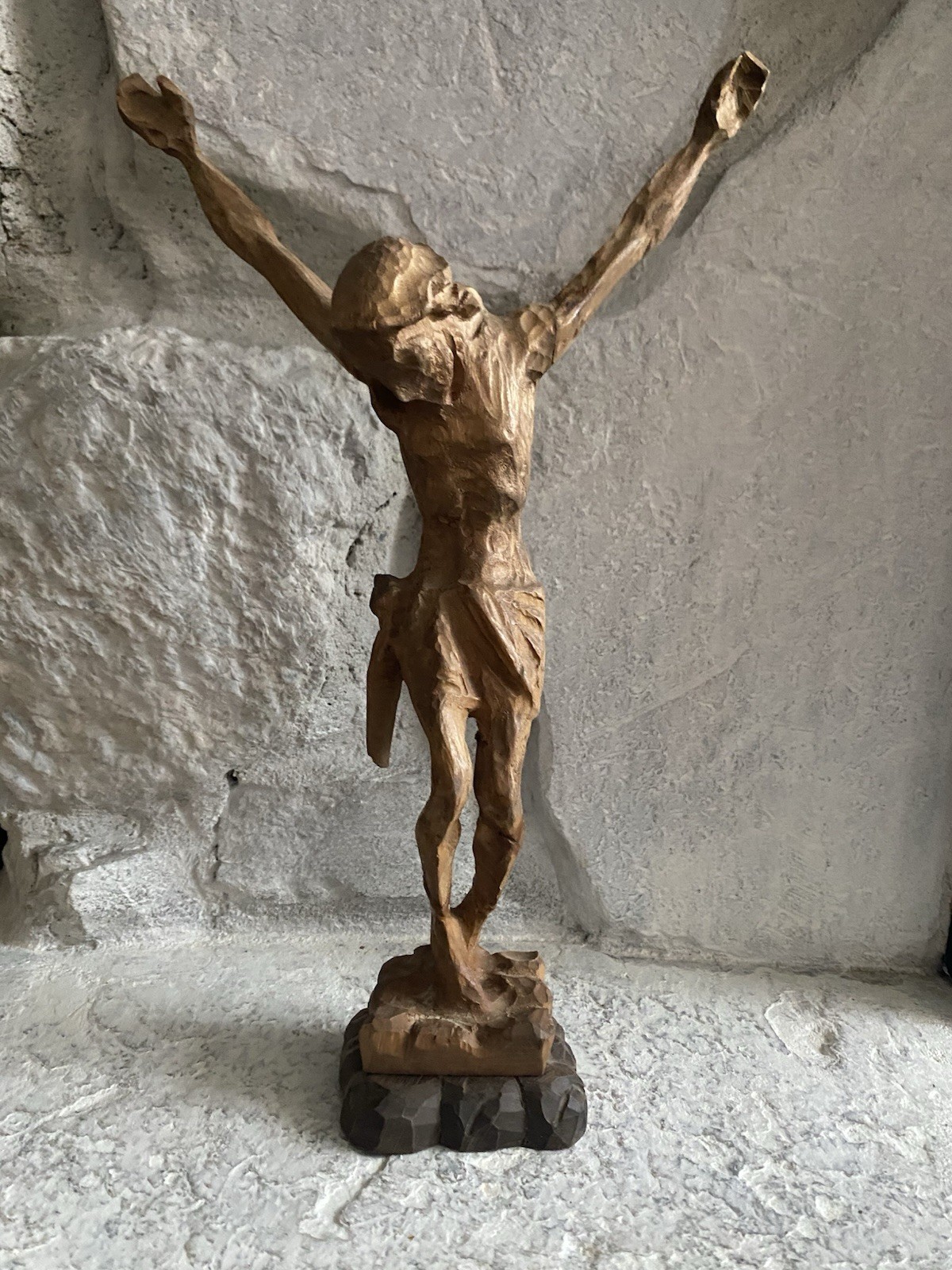 Hand-carved Wooden Sculpture Crucifixion Of Christ (Corpus) 12 Inches