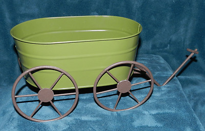 AWESOME GREEN METAL WAGON! PLANTER, CENTERPIECE AUTUMN/FALL/SPRING