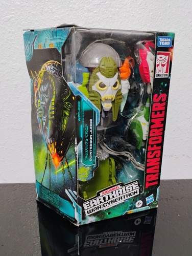 Transformers Earthrise War for Cybertron Voyager Class Quintesson Judge