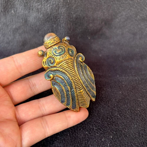 Blue# Collecting Chinese antique gold silkworm handmade copper snuff bottle - Picture 2 of 9