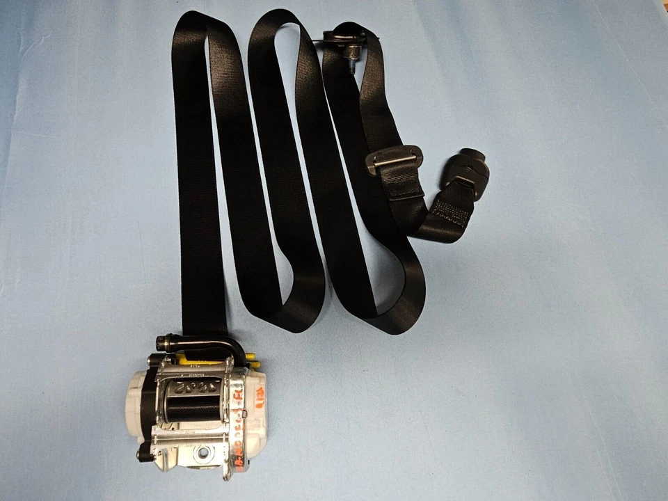 Cinturón de seguridad delantero izquierdo Tesla Model S 2021-2025 negro 155650091C OEM Foto 2 de 4