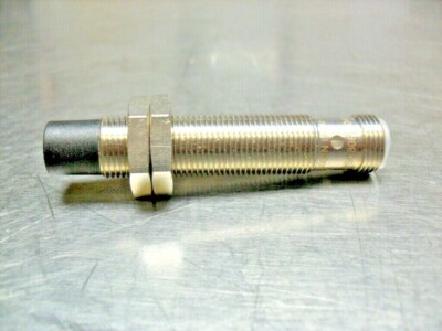 BALLUFF BESM12MG-PSC80F-S04G (USA SELLER)