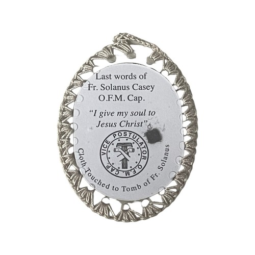 Vice Postulador Tela Tocada Tumba de Fr. Reliquia beige de las últimas palabras de Solanus Casey - Imagen 2 de 2