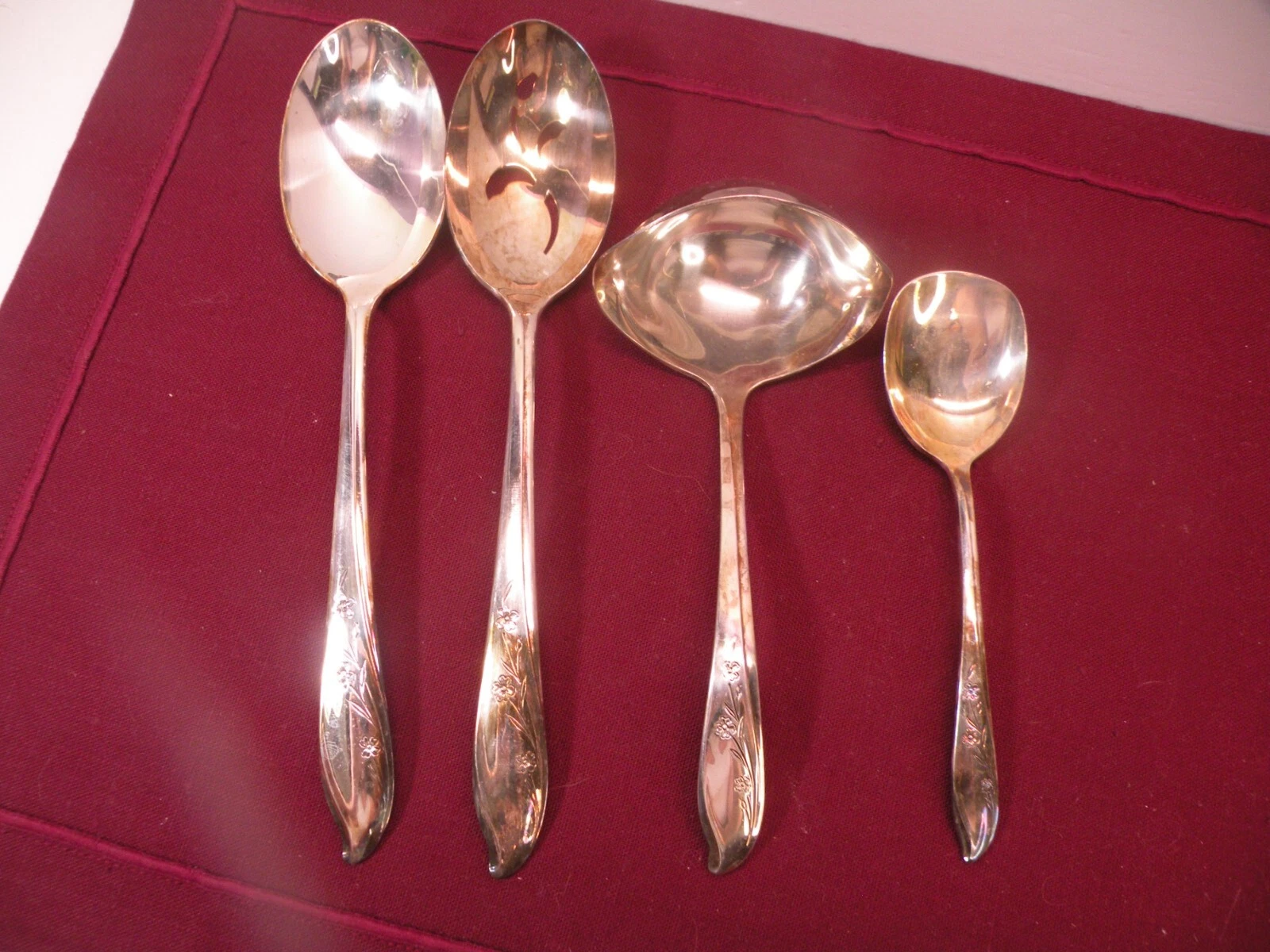 Rogers International SPRINGTIME Serving Spoons 1 Slotted Ladle Sugar