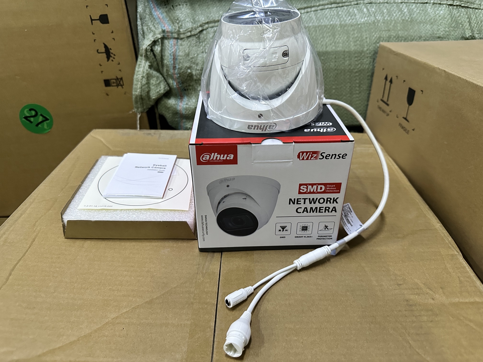 ✅ Dahua 8MP 5x Zoom Starlight Mic IR40m SMD+ WizSense IP Camera IPC-HDW2841T-ZS