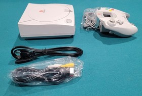 🕹Dreamcast Region Free  NEW battery & fuse🔥ALL NEW CAPACITORS!🕹Complete 🕹