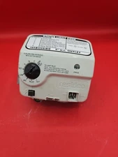Honeywell Water Heater Gas Valve WV8840B1110 (TESTED)