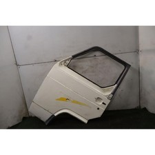 Porte avant et accessoires Nissan TRADE