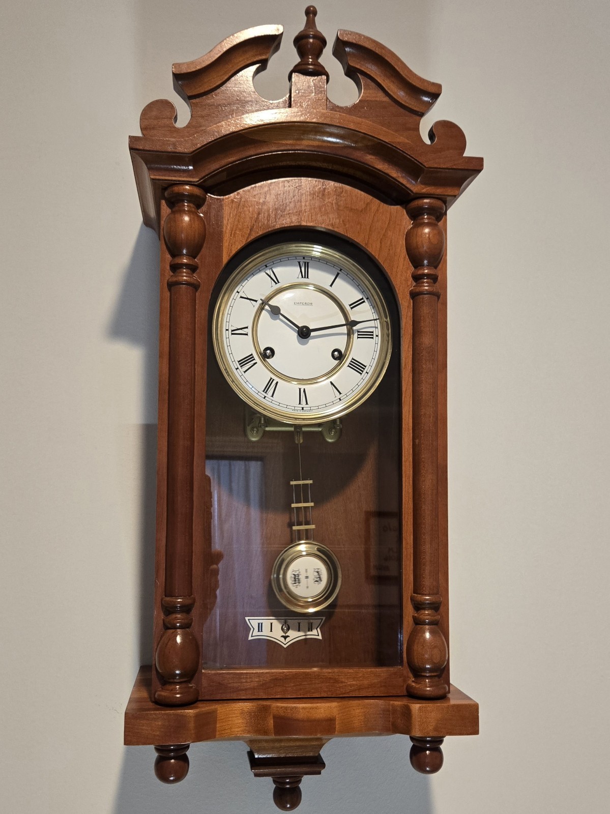 Emperor Wall Clock Hermle 141-071 Key Wind Mechanical Pendulum Clock Serviced