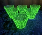 Set of 6 1930s Hazel Atlas Uranium Green Depression Glass Custard Cups Dipping
