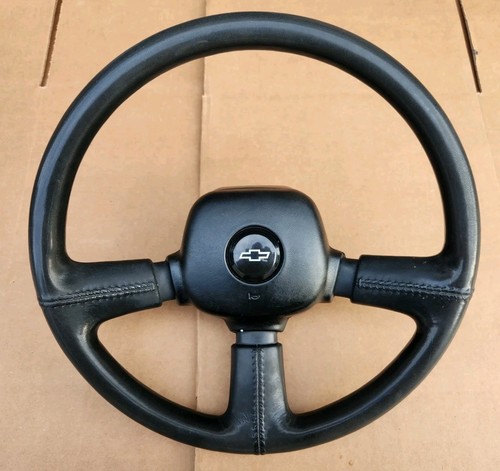 1990-1994 CHEVY LUMINA EURO BLACK FOAM STEERING WHEEL & HORN PAD Z34 READ