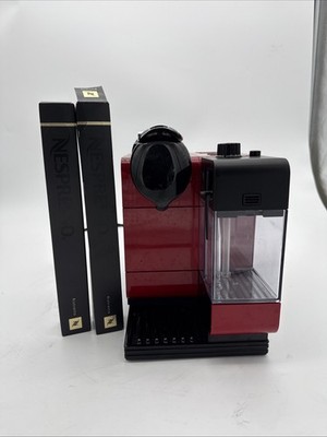 DeLonghi Lattissima Plus EN520R Nespresso Coffee Espresso Machine W/ 2 Pod Boxes