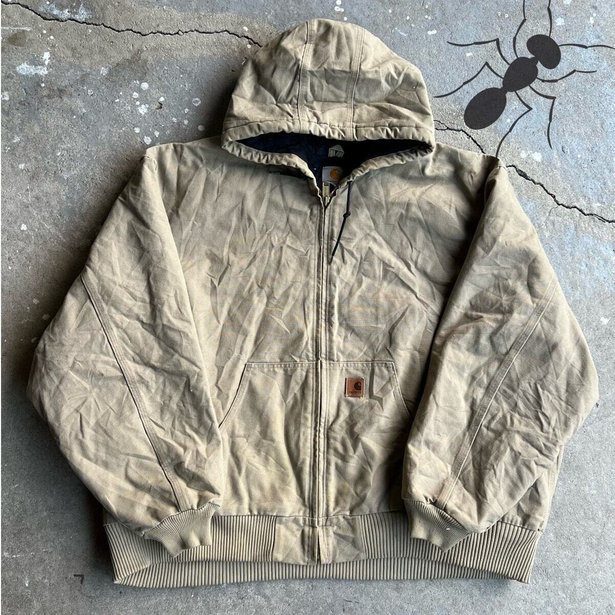 Vintage j130 des sand y2k carhartt hooded work wear jacket Vintage j130 des sand y2k carhartt hooded work wear jacket