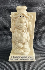 Vintage 1973 Russ & Wallace Berrie Co. Figurine #9095 Sillisculpt Made In USA