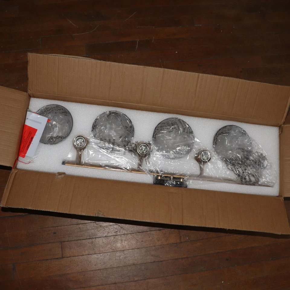 Lámpara de tocador de baño 4 luces campana negra y latón 31,5" 628Y8YZBQ2I81W4 Foto 3 de 4