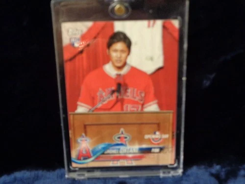 SHOHEI OHTANI 2018 Topps Opening Day Rookie #200 RC w/holder IN GREAT COND