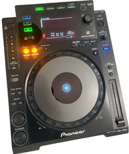 Pioneer CDJ 900 Professional DJ CD Deck