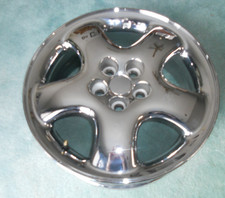 CHRYSLER PT CRUISER WHEEL RIM 16" CHROME WITH CENTER CAP  2001-2002 04656674AB