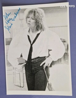 GLORIA GRAHAME AUTOGRAPH. ITS A WONDERFUL LIFE