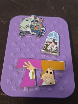 Disney Pins. New Pinfolio Board And Cover Included.