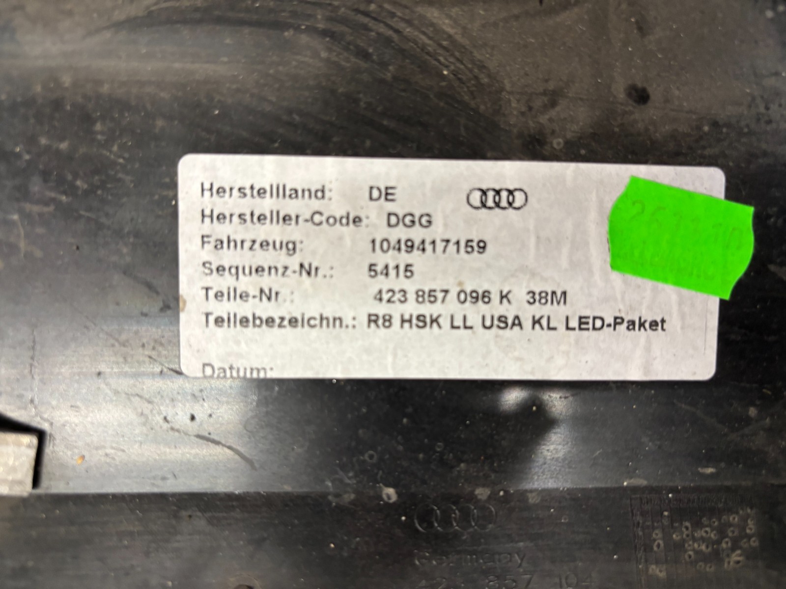 AUDI R 8 GLOVE BOX 423 857 096 K