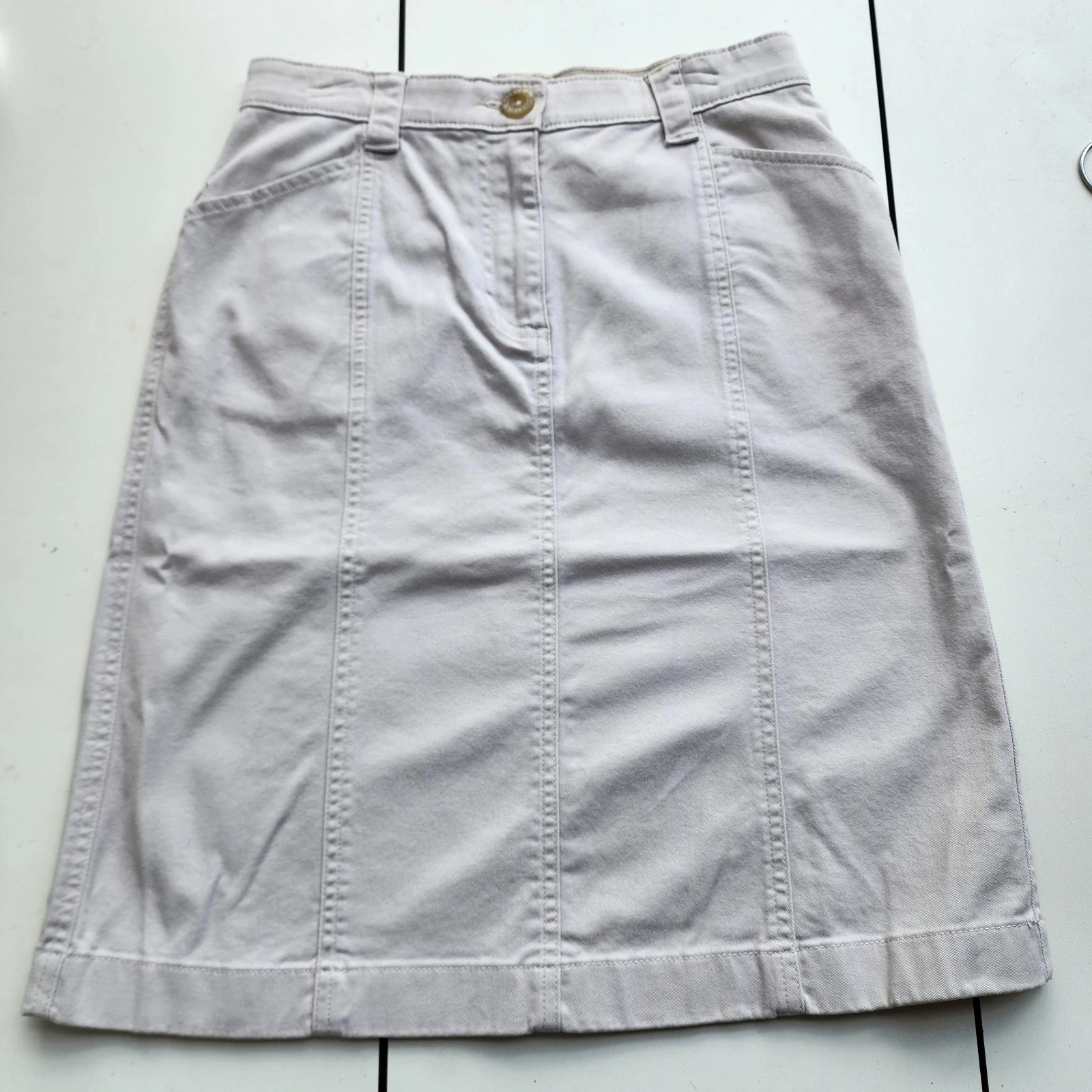 L.L Bean Womens Straight Pencil Skirt Knee Length Stretch Beige Classic Fit Sz 4