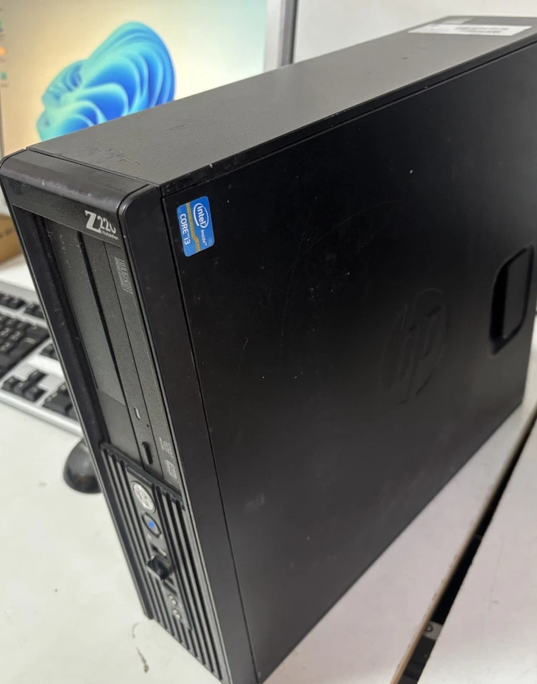 Pc Desktop HP Z220 Intel i3 4gb RAM SSD 240GB Windows 11 Pro - Immagine 3 di 4