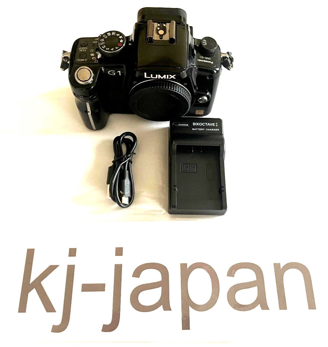 Panasonic LUMIX DMC-G1 12.1MP Body Black w/ Charger Japanese